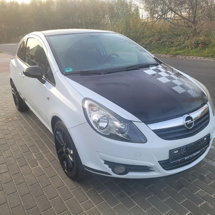 Opel Corsa 1,4 klima grzana kier,fotele