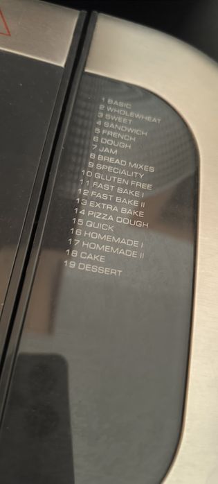 Máquina de pão Morphy Richards Premium Plus