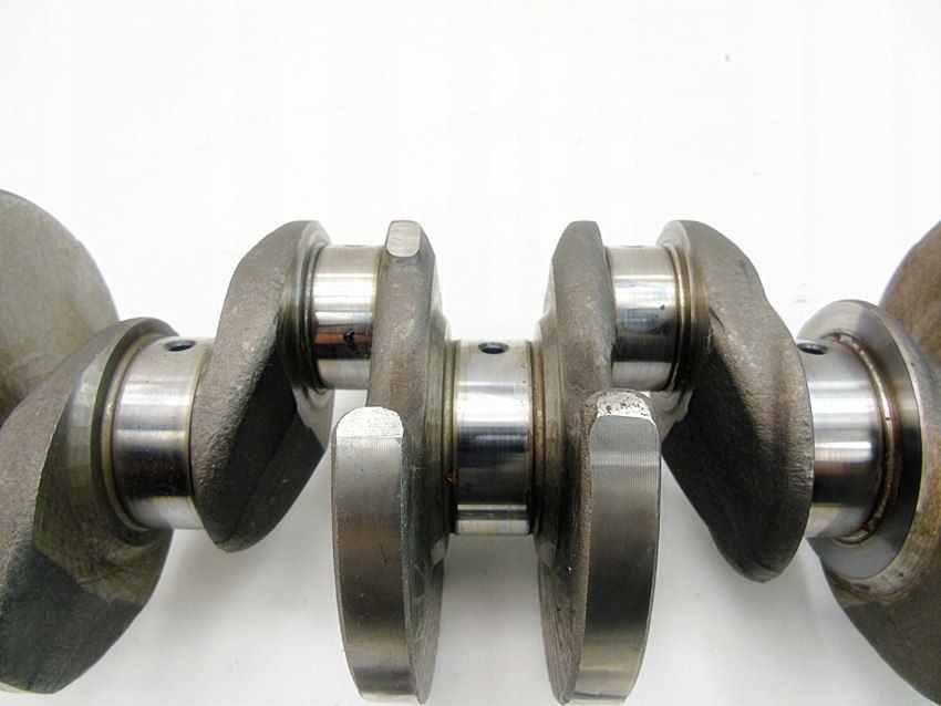 Wał Korbowy 2.0 Hdi 407 C5 C4 508 607 Scudo Jumpy Ulysse Expert Phedra