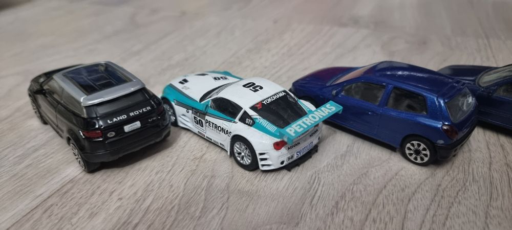 Burago 1/43 conjunto