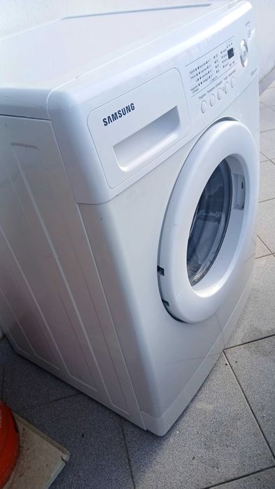 Máquina de lavar roupa