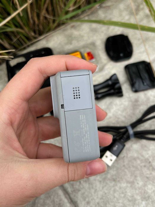Екшн-камера GoPro Hero 7 White В хорошому стані
