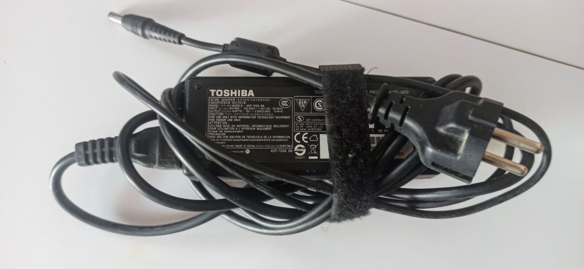 Toshiba Satellite U400-183 usado bom estado