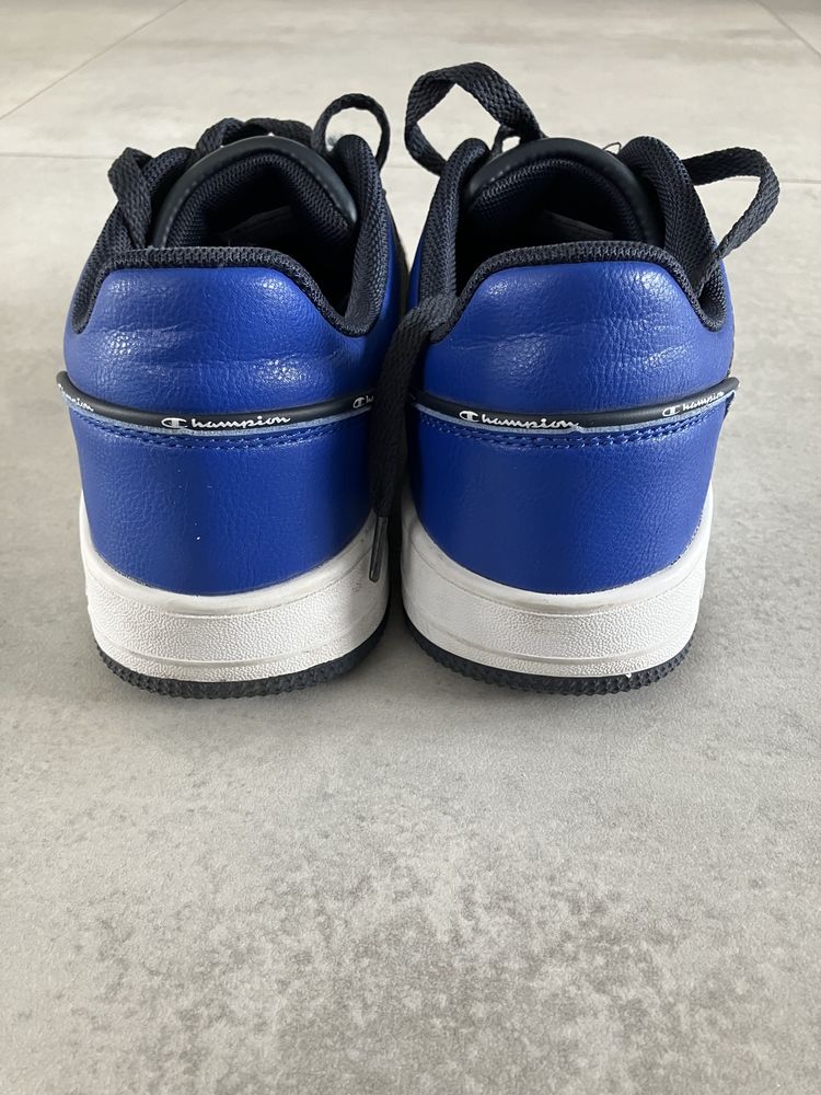 Champion 38 super stan