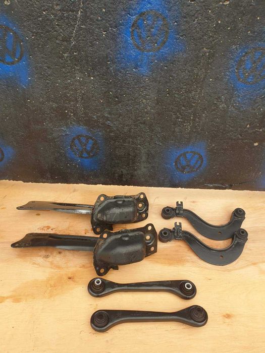 Рычаг задней подвески рычаг задний Б6 Passat B6 ричаг задній Passat B6