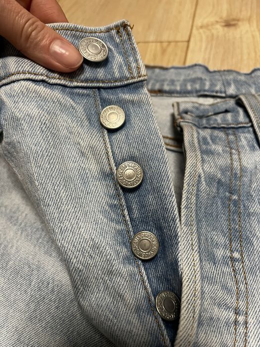 Якісний джинс на високій посадці в розмірі s