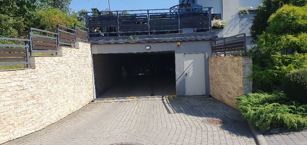 Miejsce Parkingowe garaż  Super lokalizacja!!! Kazimierz Wielkiego 70