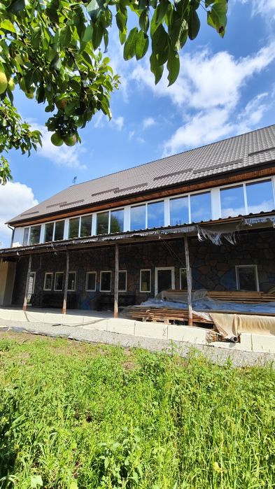 Продаж незвичайного будинку!