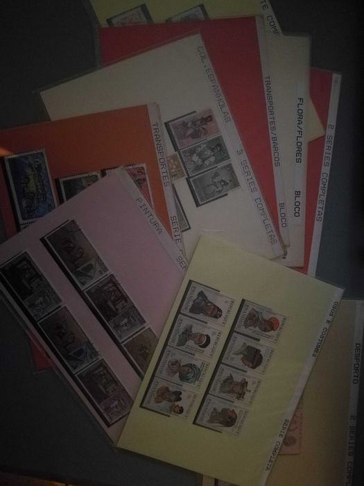 Selos Postais Portugueses e Estrangeiros