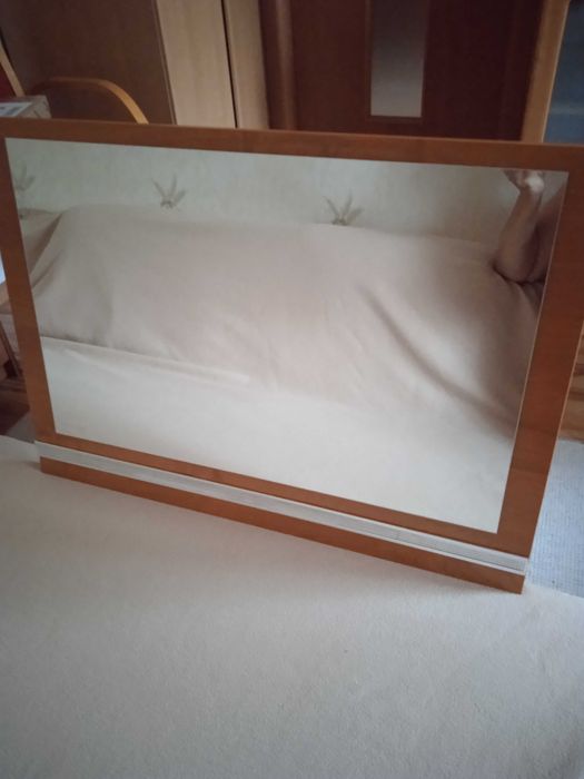 Lustro, lustro na płycie, lustro z ozdobną listwą, nowe