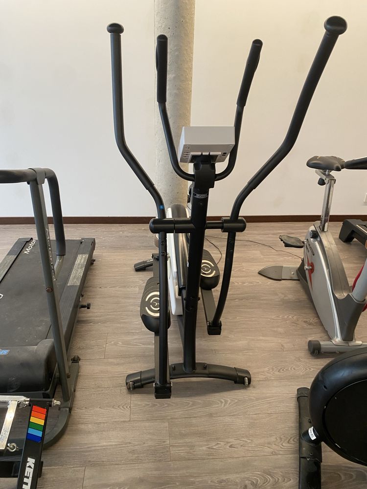 Elíptica Domyos VE 680