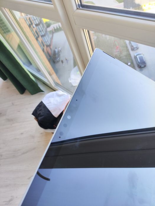 Microsoft Surface Pro 5 - i5 / 8/256 GB batary  8 hour