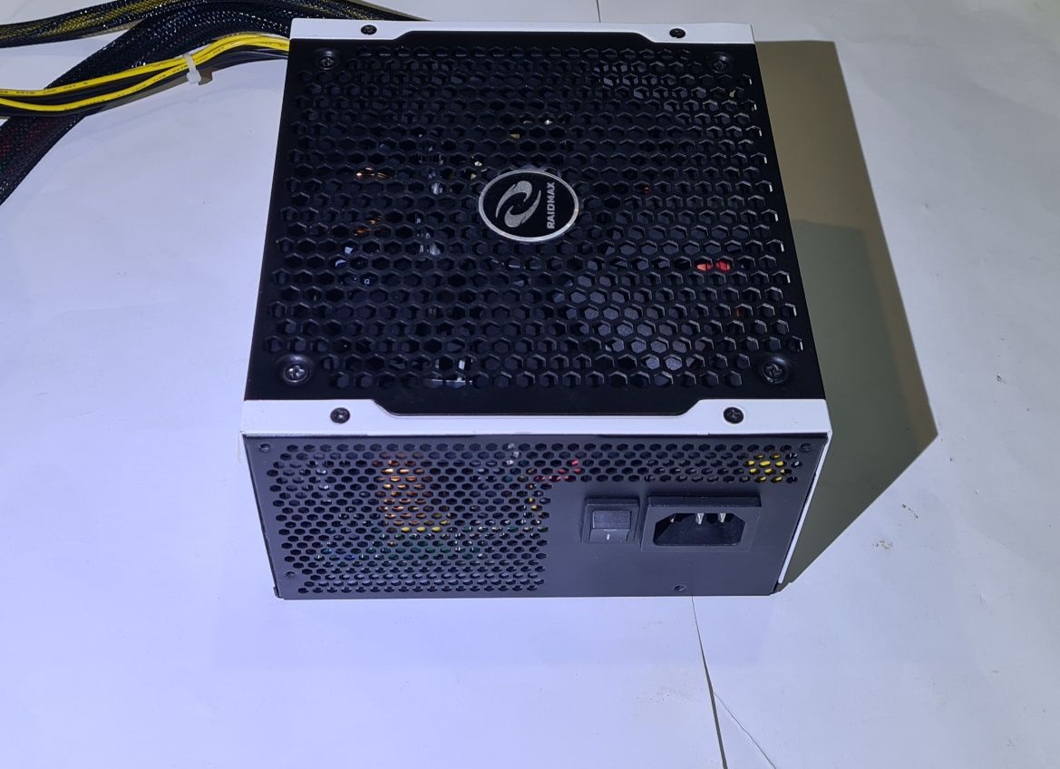 Raidmax Vampire 1000W