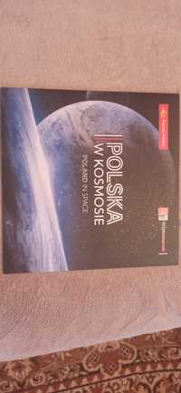 Folder kryptoznaczek Polska w kosmosie