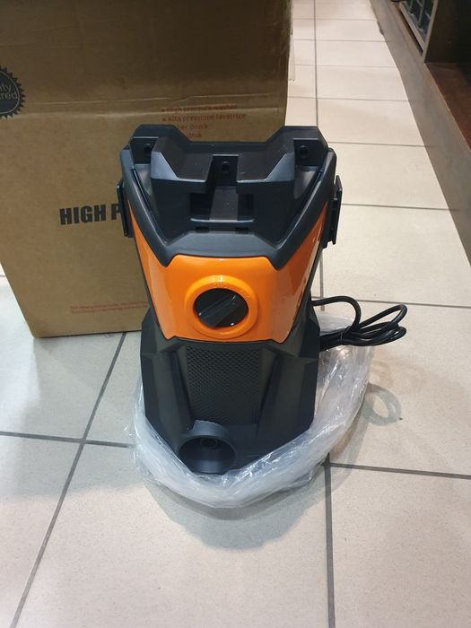 Myjka ciśnieniowa 1200W 140bar