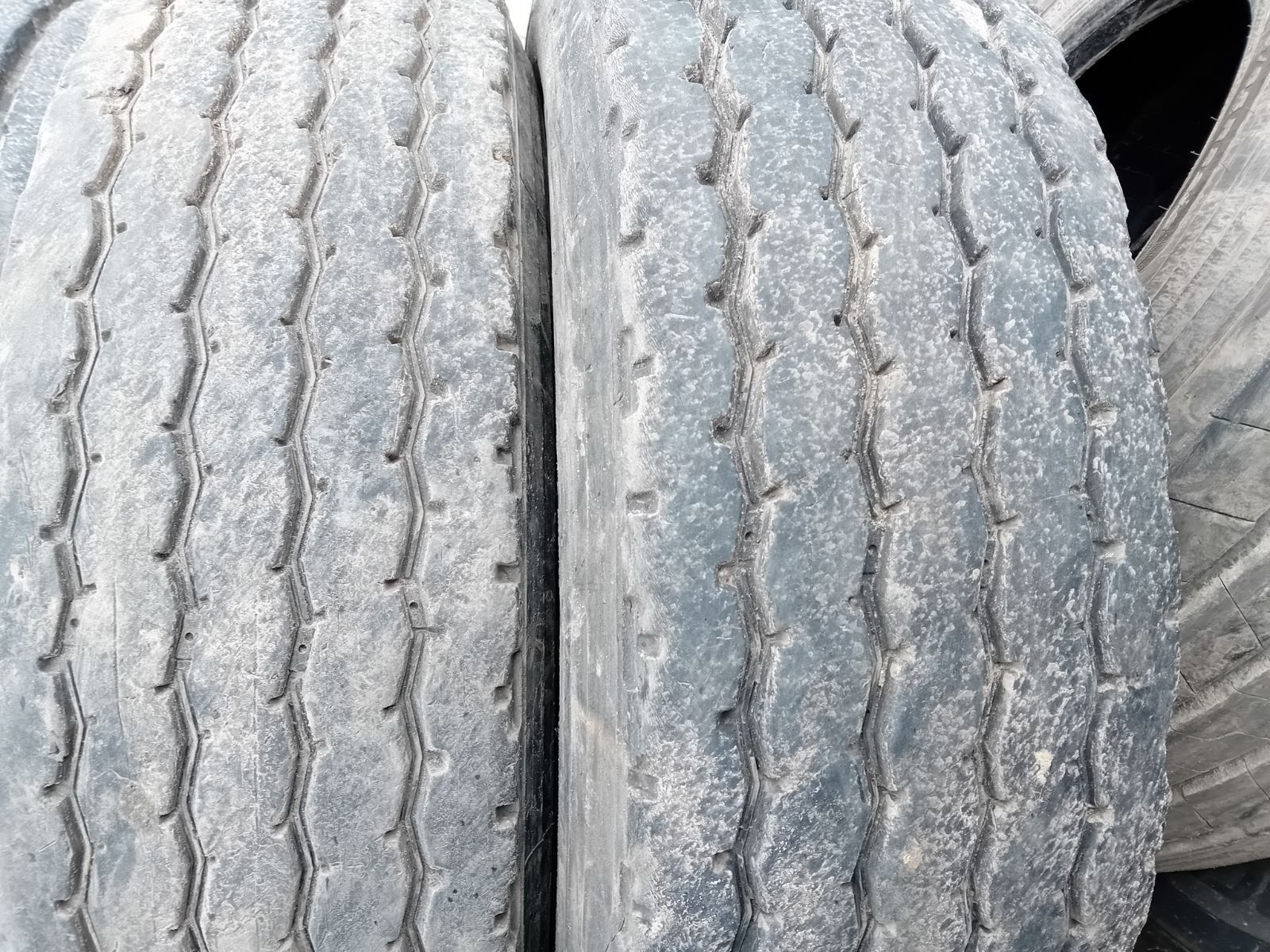 Opona 315/80/22,5 prowadząca hankook