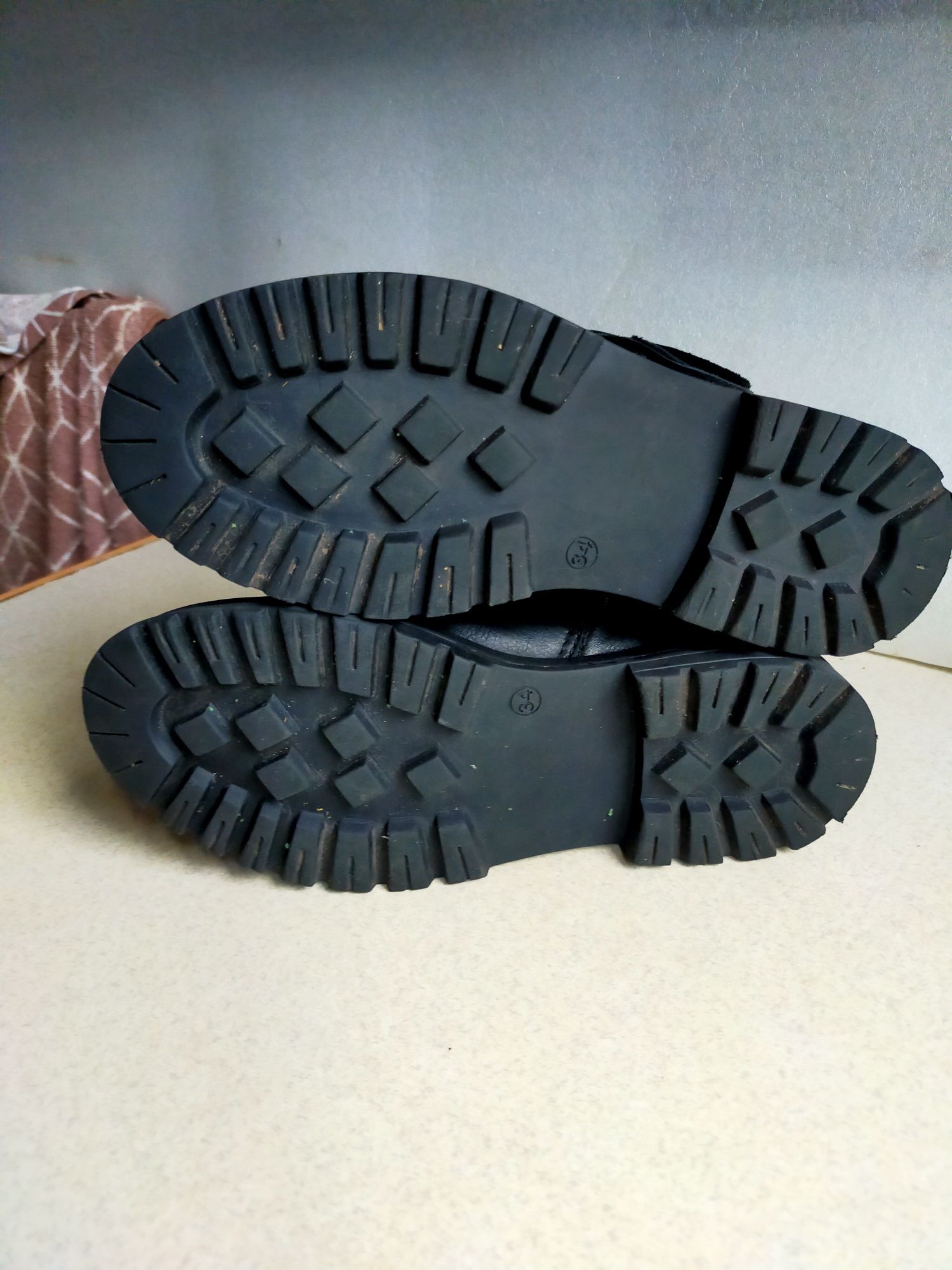 Buty zimowe trapery kozaki Lasocki skórzane 34