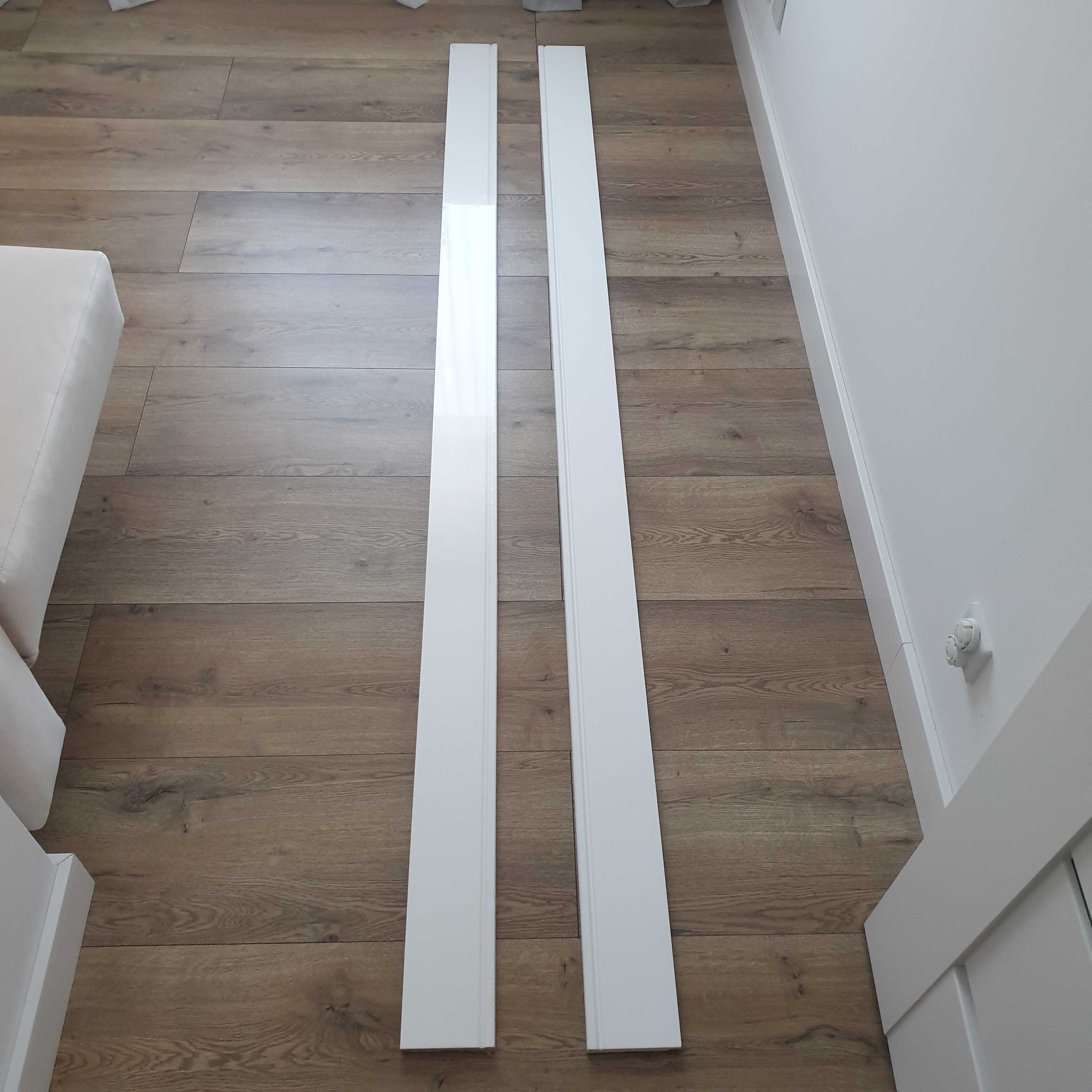 Listwa przypodłogowa lakierowana MDF 12cm - 2 szt.