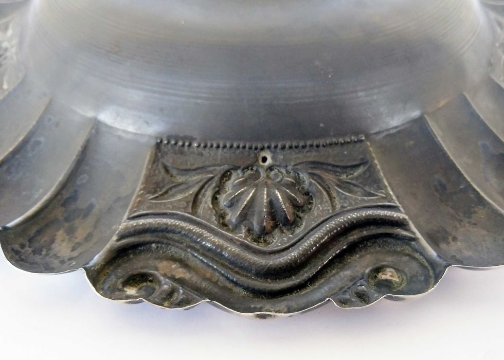 Antigo Fruteiro em prata Portuguesa