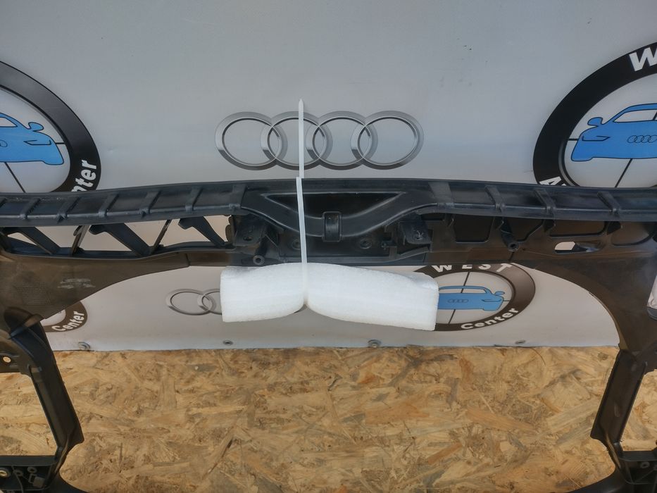 Телевізор Audi A6 C7 Установочна панель Ауді а6 с7 4G0805694