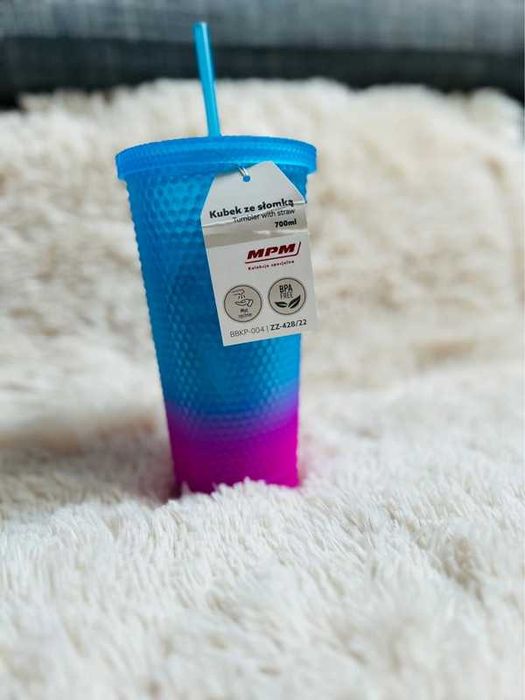 Bidon kubek na wodę ze słomką