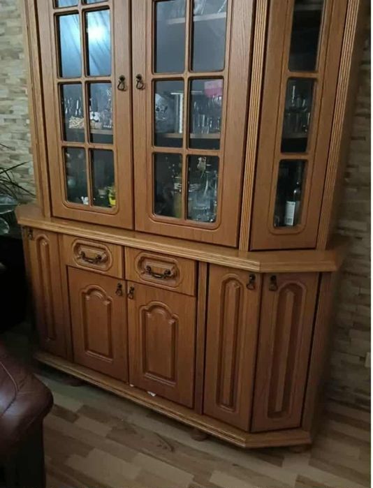 Sprzedam meble salonowe