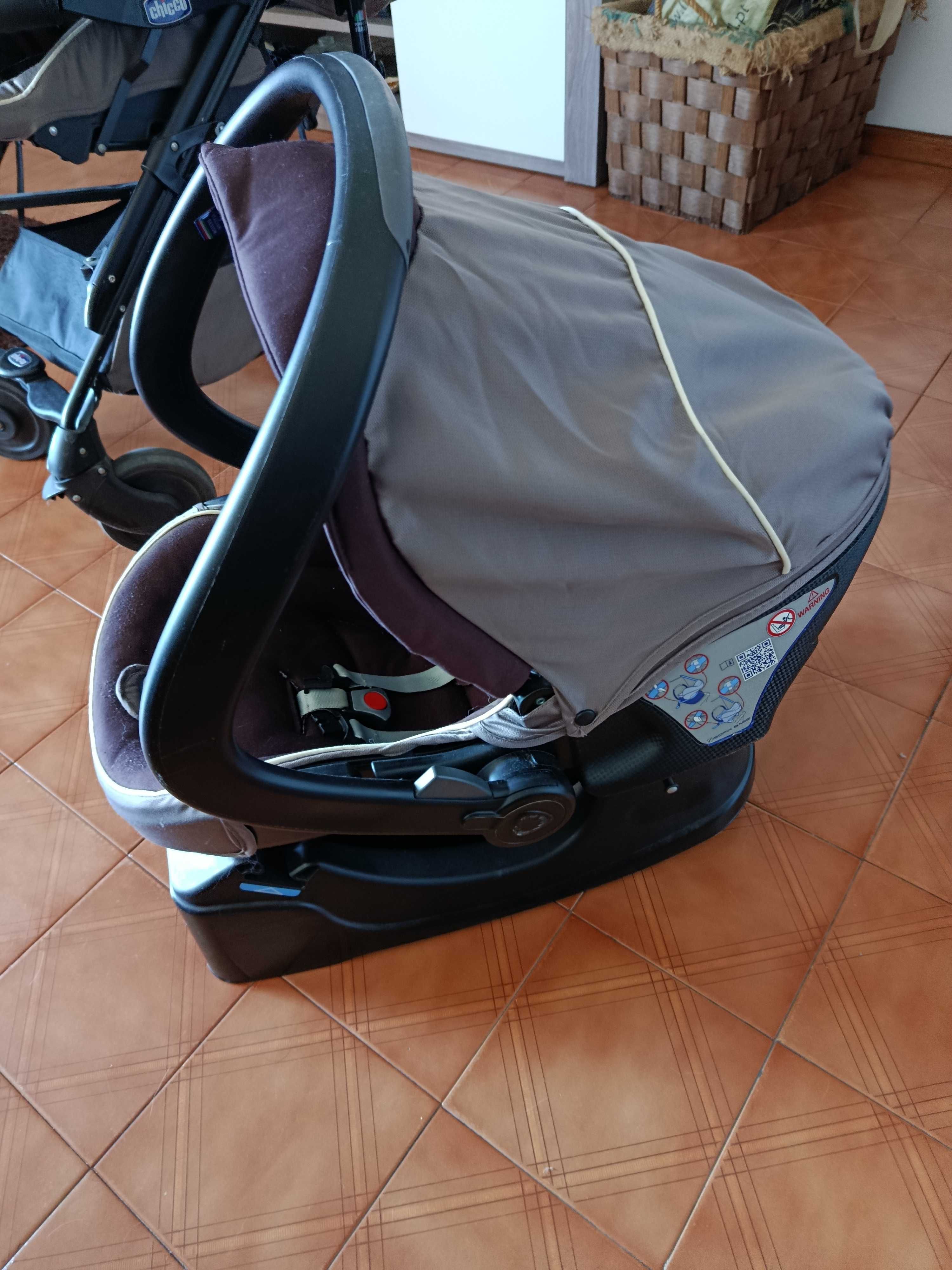 Carrinho de bebé Chico unixesso