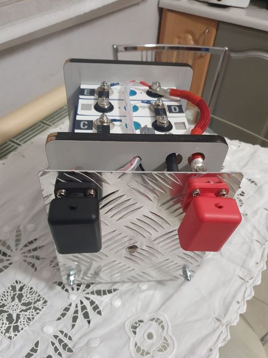 Гібридний інвертор + lifepo4 110Aг