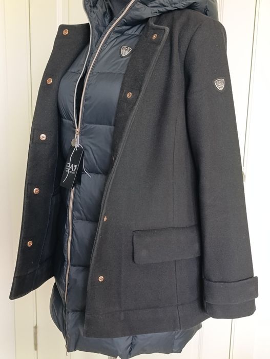 Пальто Armani Оригинал женское с жилеткой.