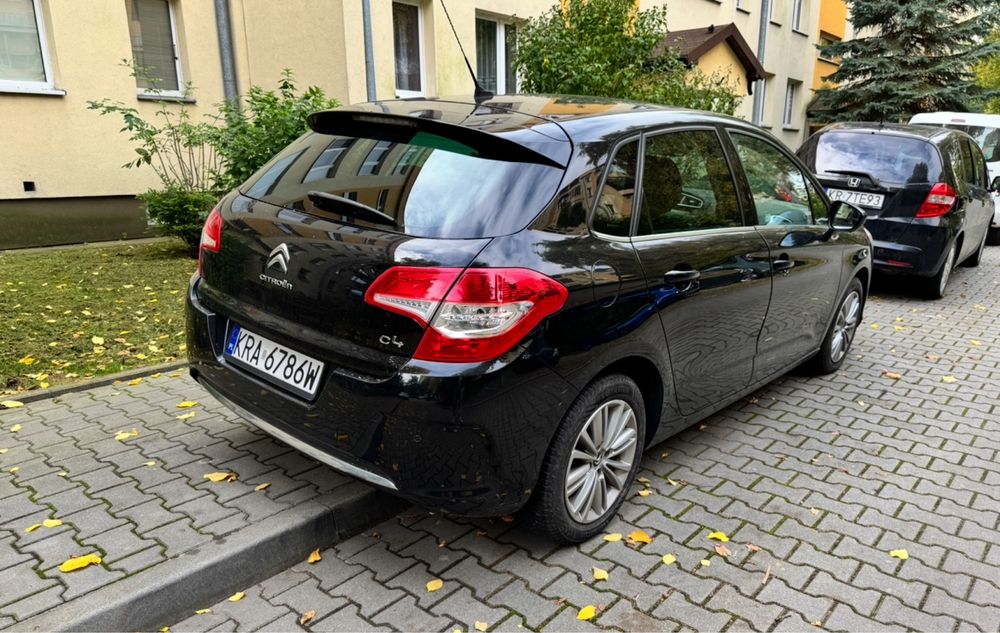 Citroen C4 Lift 1,6 PRYWATNY - nie firma łańcuch opony wielosezonowe