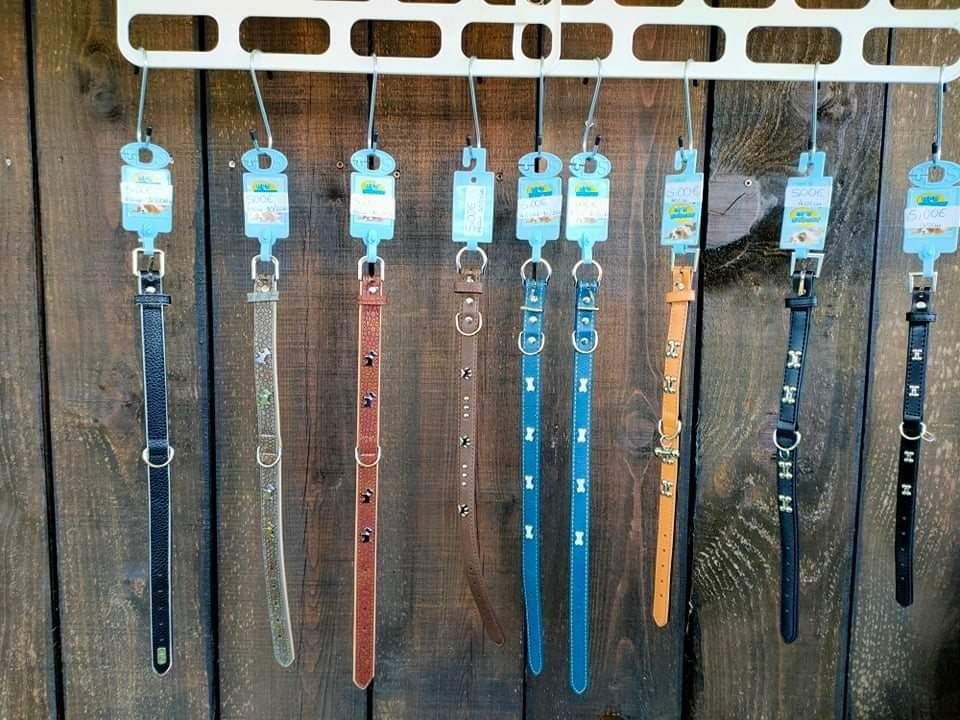 Lote vários acessórios de animais
