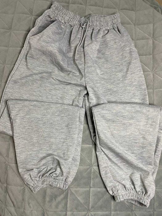 Жіночі штани джоггери