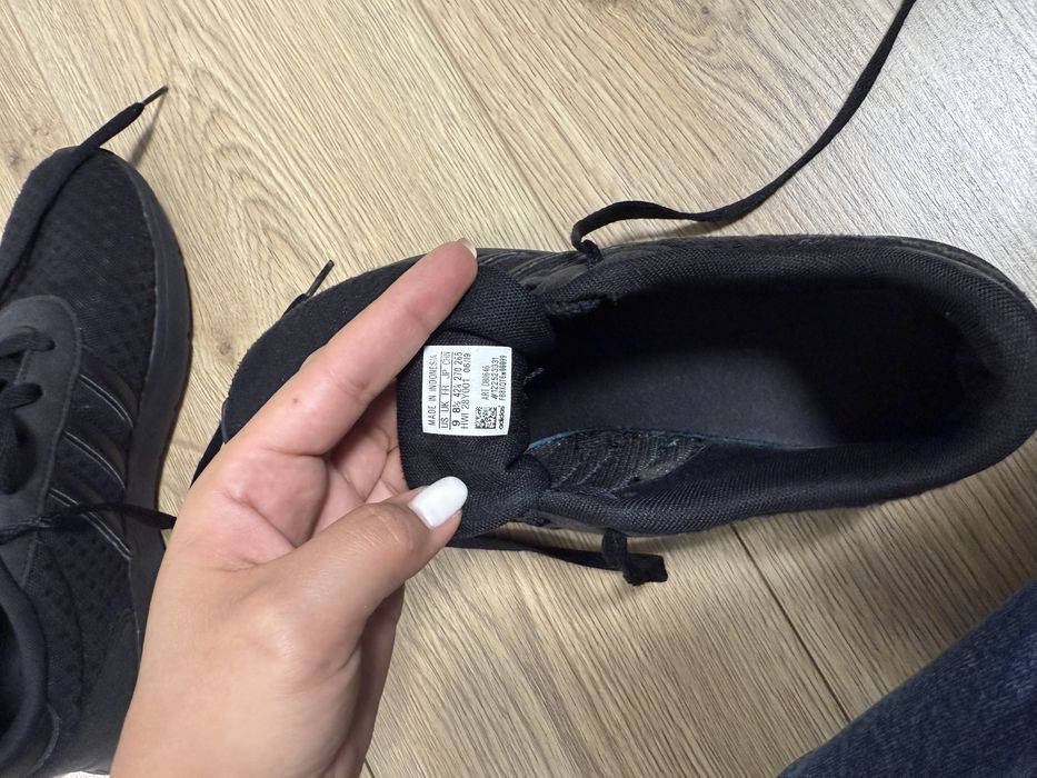 Кросівки Adidas унісекс