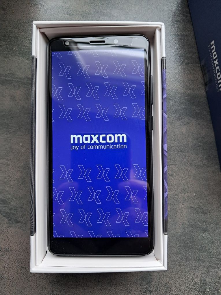 Smartfon Maxcom MS554 2/32GB 5,5" - nieużywany