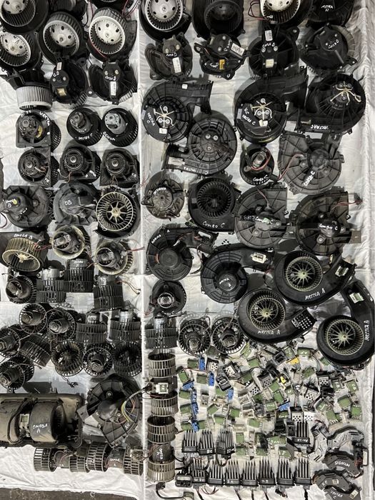 Опель вентилятор пічки реостат блок Opel моторчик пічки резистор