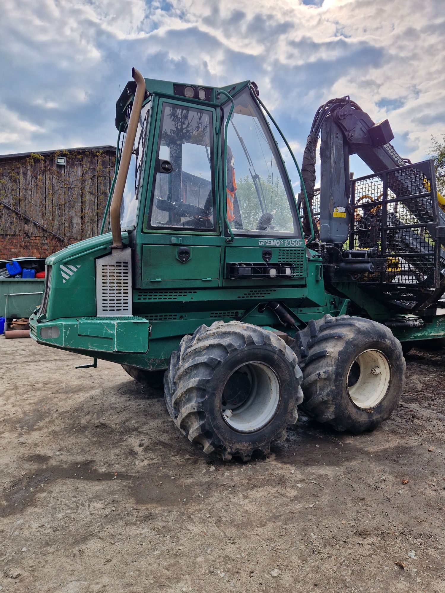 Forwarder Gremo 1050f