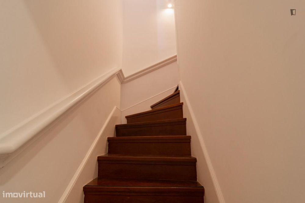 Apartamento com 2 quartos - localizado em Estoril Lisbon