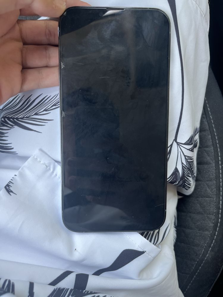 Iphone 13 pro max para peças ou quem queira desbloquear esqueci o pin