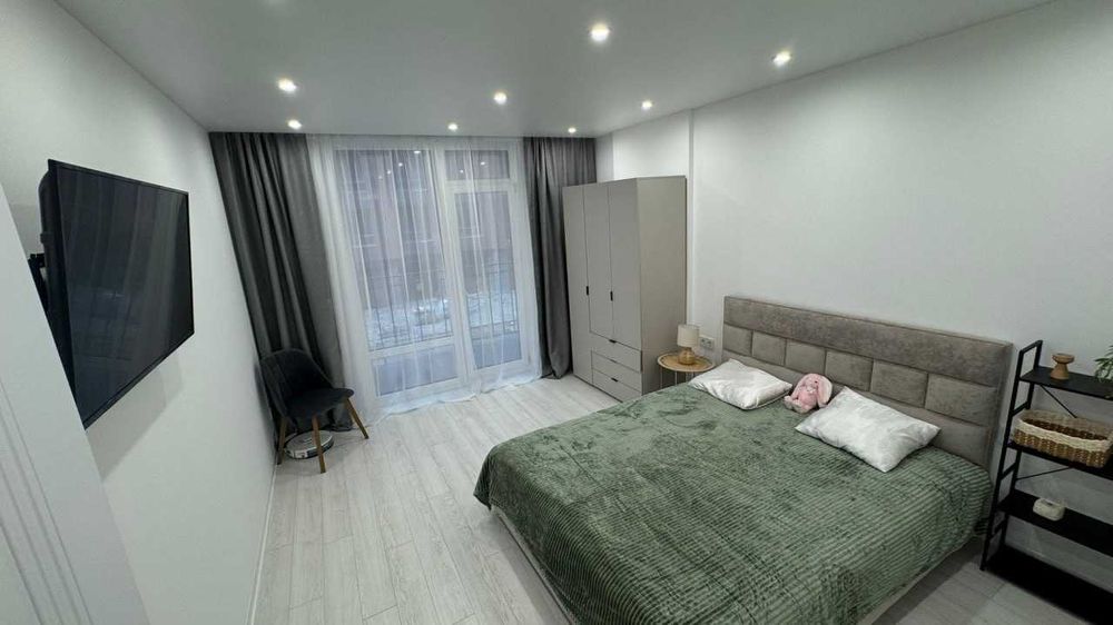 Затишна 1-кімнатна квартира з кухнею-студією в новобудові