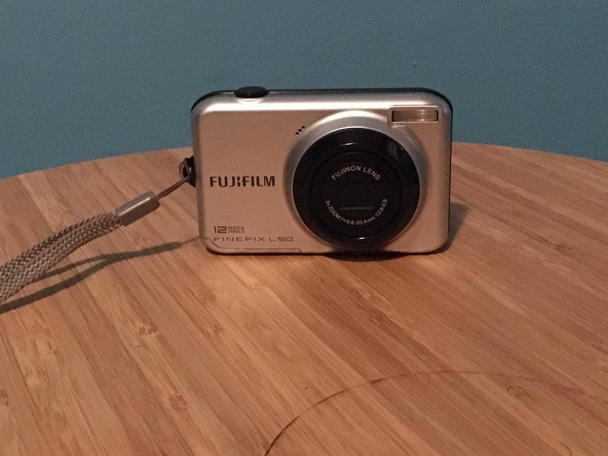 Fujifilm finepix l50