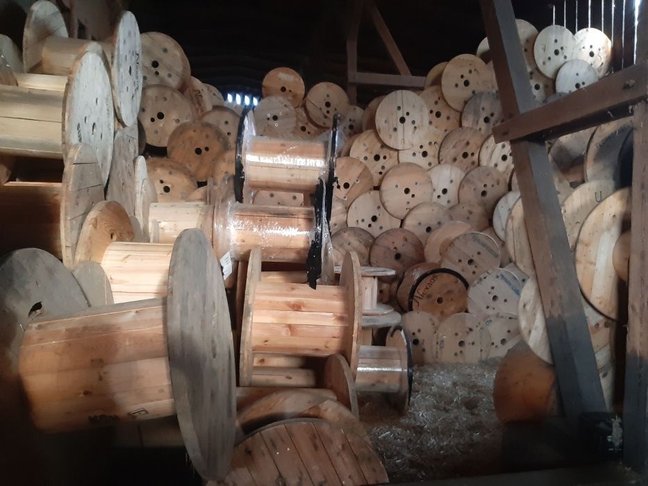 SZPULE drewniane, BEBNY po kablu, SZPULA jasna DUZE ILOSCI fi. 60-200
