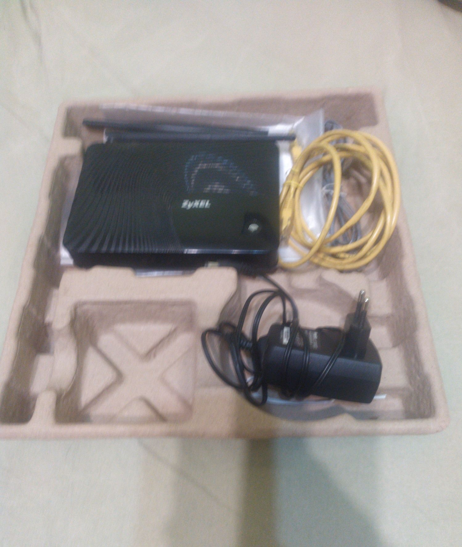 Роутер Zyxel Keenetic DSL