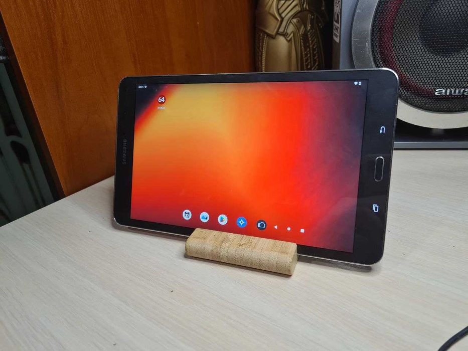 Планшет для дитини 8.9' Samsung galaxy Tab Pro | Android 13 | 2/16GB
