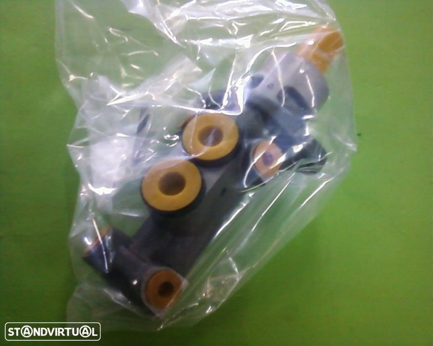 Bomba principal dos travões do Vw Golf III 3 (NOVA)