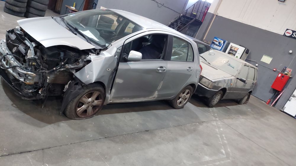 Toyota yaris 1.4 D-4D diesel 90cv peças