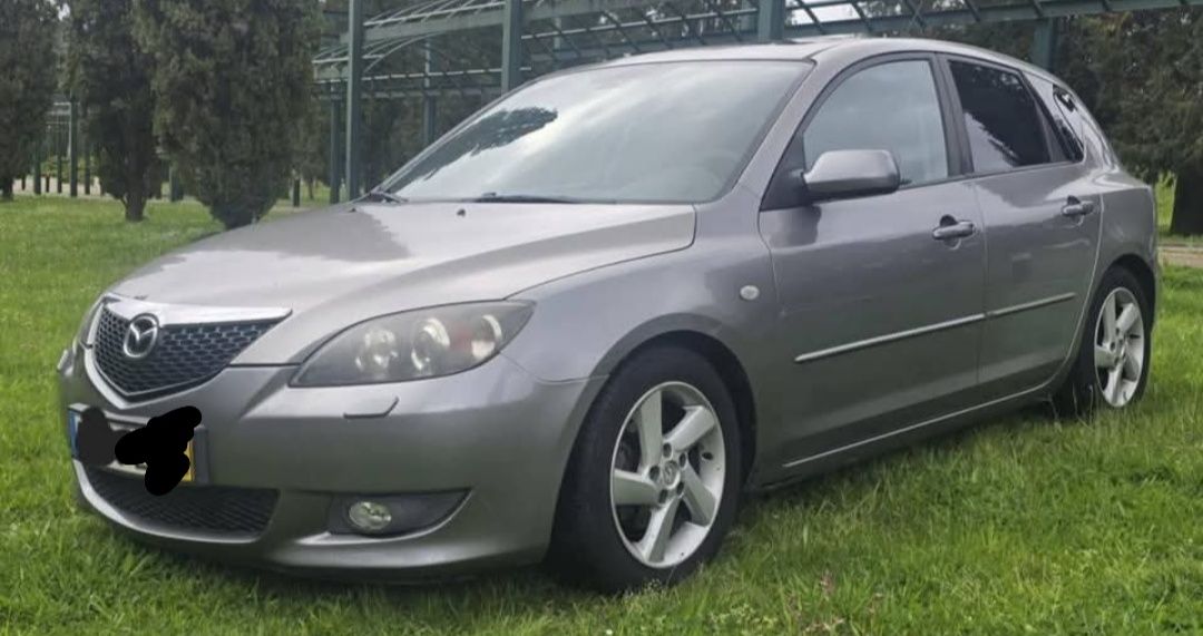 Mazda 3 - 1.4 gasolina