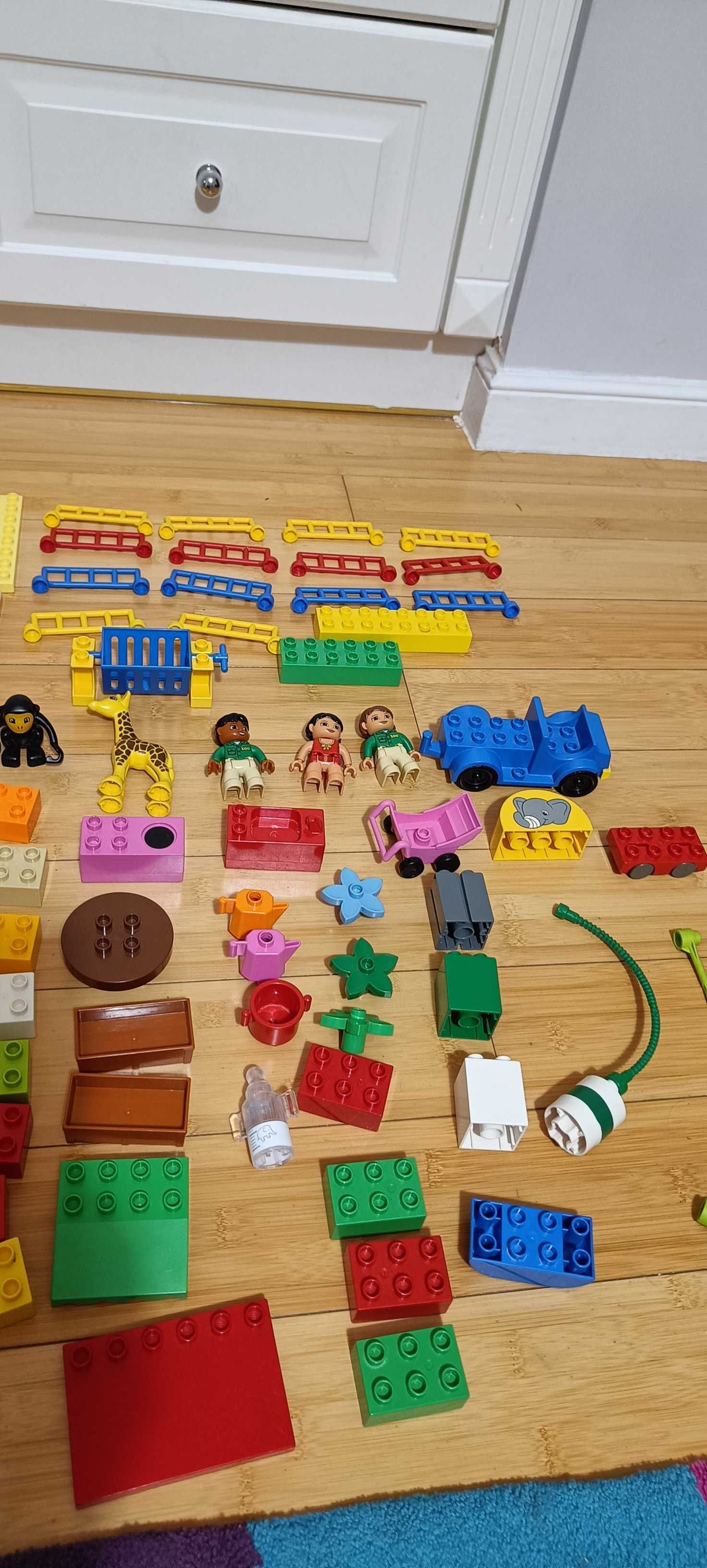 Klocki LEGO Duplo różne ponad 200szt