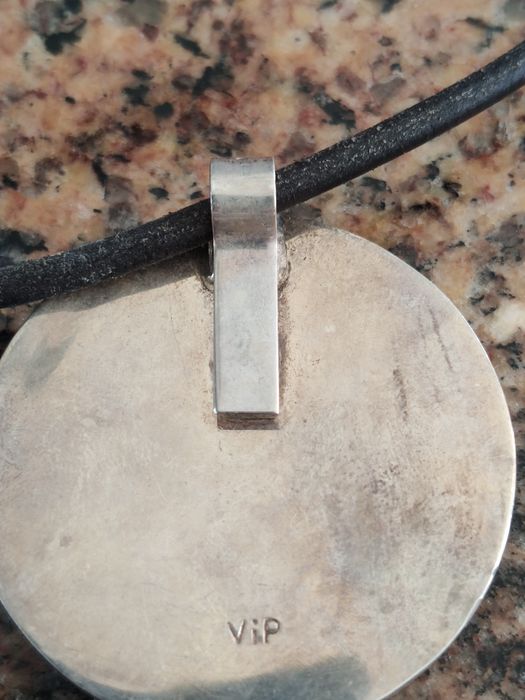 Colar com pingente prata