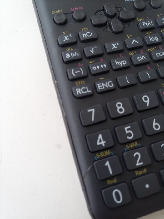 Calculadora Casio fx-82ms 2nd edition