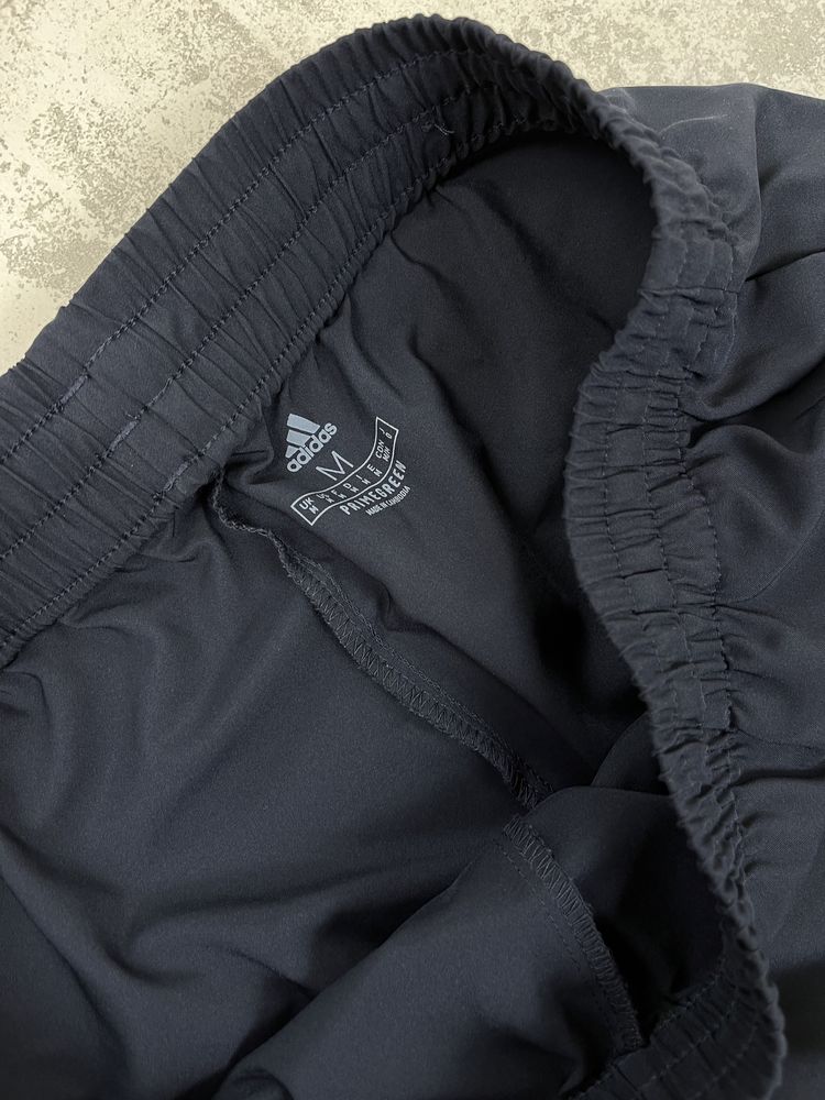 Чоловічі штани Adidas класичного крою